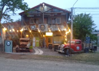 “En el Bodegón las vedettes son las carnes”