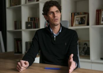 La UCR no apoyará delegación de facultades, privatizaciones, retenciones ni blanqueo de capitales