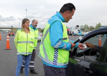 Habrá multas de hasta $771.000 a quienes manejen a alta velocidad o borrachos