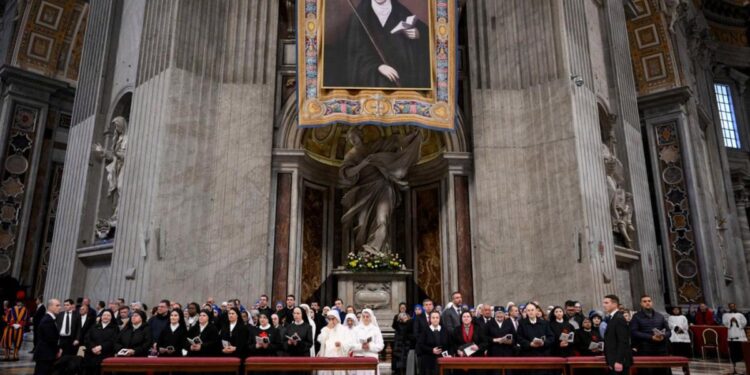 Francisco canonizó a Mama Antula, la primera santa argentina