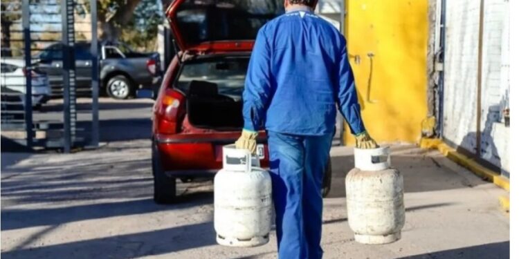 Aumentan 204% los precios máximos de referencia de garrafas comprendidas en el Programa Hogar