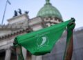 Ministra de PBA califica como “cortina de humo” el proyecto de LLA para derogar ley de aborto legal