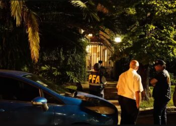 Ordenan allanamientos en la causa de los seguros donde está imputado Alberto Fernández