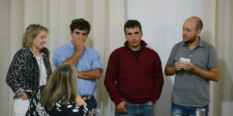 “El gobierno municipal debería hacer un ajuste importante en partidas de combustible o viáticos”