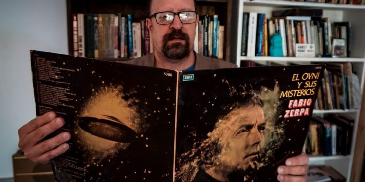 “Es muy extraño como USA se contradice con el tema ovnis”