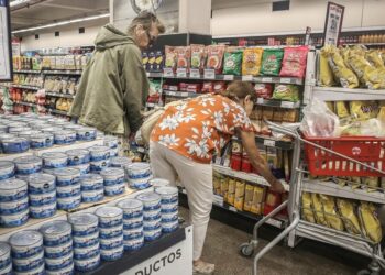 El Gobierno abre la importación de alimentos para contener la suba de precios