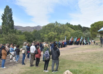 En Villa Ventana, el distrito rindió homenaje a los Veteranos y los Caídos de la Guerra de Malvinas