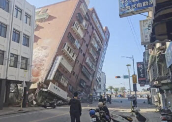 Terremoto en Taiwán dejó al menos siete muertos y más de 700 heridos: buscan sobrevivientes entre escombros