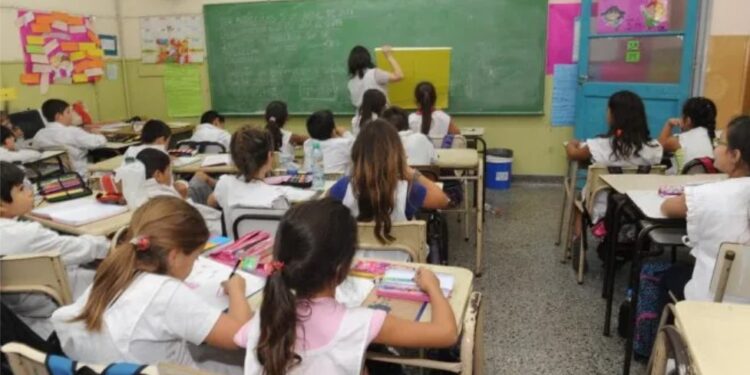 “Si en el colegio se da un solo punto de vista es adoctrinamiento”