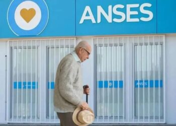 ANSES: quiénes cobran este miércoles el bono de $70 mil de abril