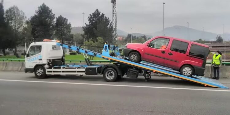 Las compañías de seguro ya no podrán ofrecer servicio de grúa y auxilio mecánico