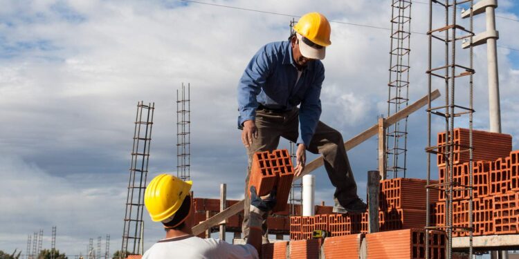 La venta de insumos para la construcción registró una baja del 11,2% desestacionalizada mensual