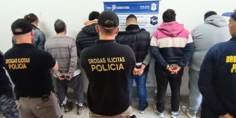 Punta Alta: Realizaron 16 allanamientos por comercialización de drogas y 3 personas fueron detenidas