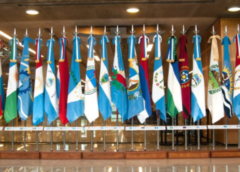 FEDERALISMO Vs. CENTRALISMO EN EL SIGLO XXI, desafíos y perspectivas