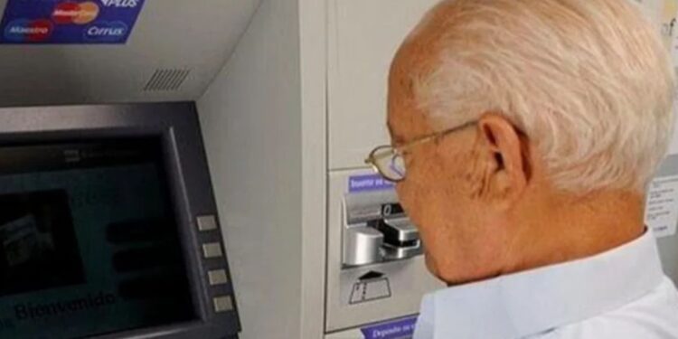 Oficializan el pago del bono de $70.000 para jubilados