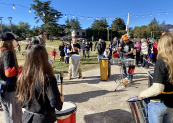 En el Centro Cultural, se conmemoró el 214º aniversario de la Revolución de Mayo