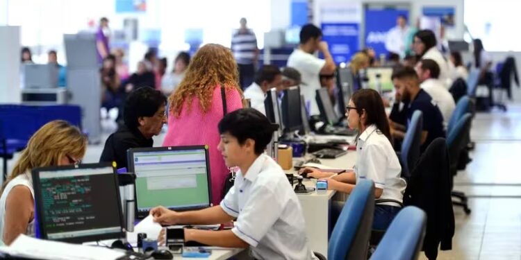 Aguinaldo de ANSES para jubilados: ¿quiénes lo cobran y cómo calcularlo?