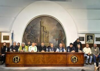 La CGT aseguró que el paro fue «contundente» y advirtió: «Nos están llevando a un extremo»