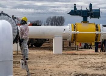 Atraso en obras y un invierno anticipado, las causas de una nueva crisis energética