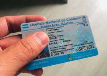 El Gobierno aumentó el precio del trámite para obtener la licencia nacional de conducir