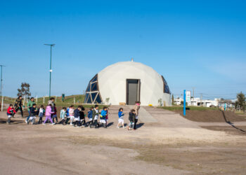 Ambiente brindó un taller de ‘Huerta, Compost y Reciclado’ a escuelas primarias de Tornquist