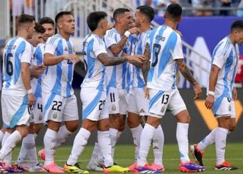 Con Messi como suplente, la Selección argentina le ganó a Ecuador en el primer amistoso previo a la Copa América