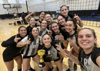 Voley: El orgullo de una Serrana en el equipo Bicampeón Provincial Zona Sur