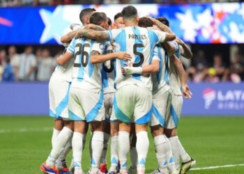 Argentina le ganó a Canadá en el debut de la Copa América