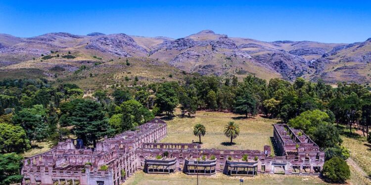 El Club Andino invita a festejar el Día de la Bandera