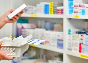 La Justicia suspendió el expendio de medicamentos de venta libre fuera de las farmacias