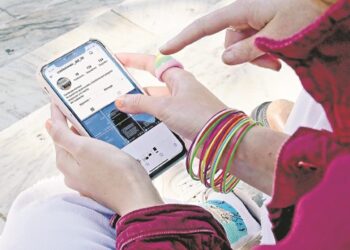 Las cuentas de «chismes» y «confesiones» que se extienden en las escuelas: cómo abordar esta nueva modalidad de «BULLYING»