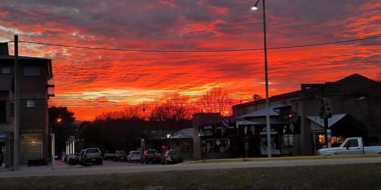 El candilazo que asombró a Sierra de la Ventana este jueves.