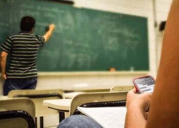 Apuestas online: 9 signos de ludopatía en los jóvenes y cómo deben actuar los padres