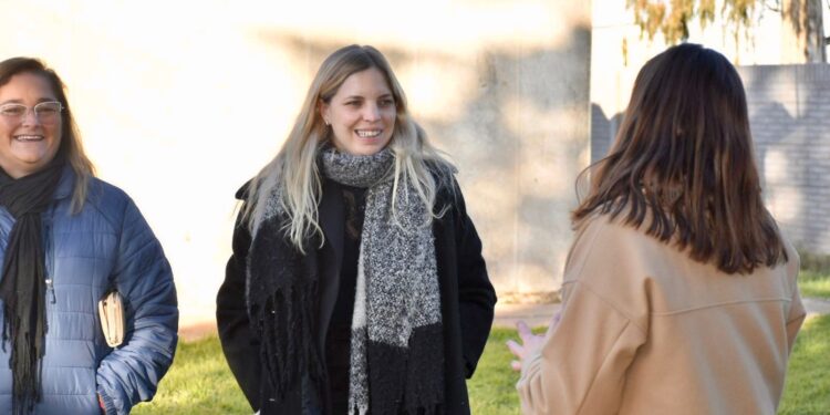 Estefania Bordoni anunció la construcción de dos aulas en la Escuela Agraria Nº 1
