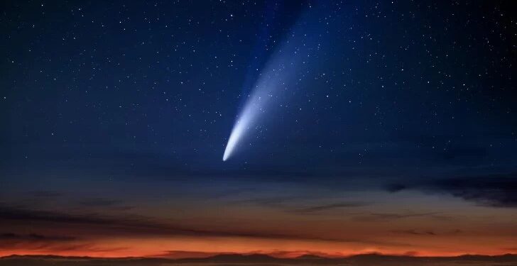 Cómo y cuándo ver el “cometa del siglo” que ya ilumina el cielo de la Patagonia