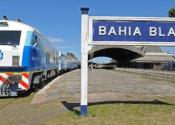 Por la Ley Bases, intentan reflotar el regreso del tren Bahía-Buenos Aires