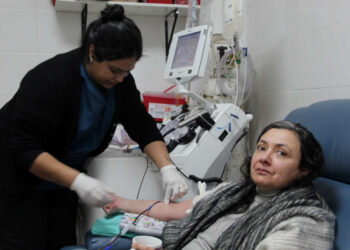 Tuvo fiebre hemorrágica y ahora su plasma permite salvar a 50 personas por año