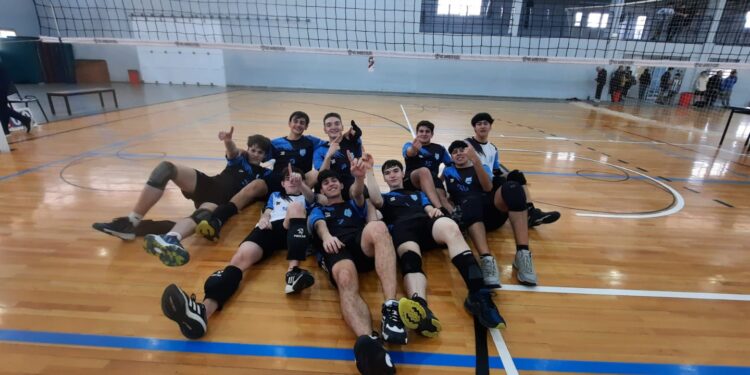 Voley S18: Tornquist dió un gran paso en los bonaerenses con el equipo de Porteño.
