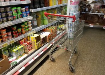 Histórico derrumbe del consumo masivo 