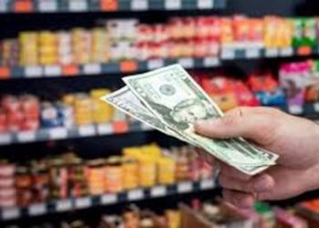 Dólar supermercado: consumidores aprovechan para pagar con dólar cara chica o con marcas