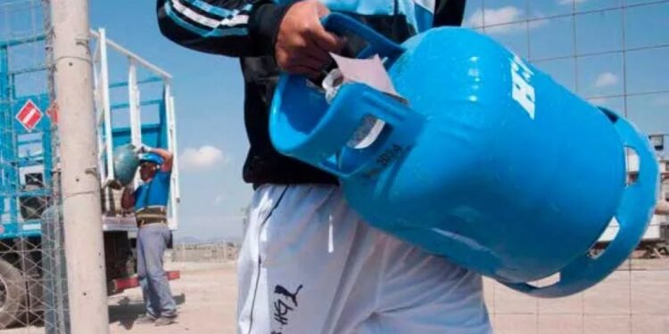 El Gobierno desreguló el mercado del gas y los precios de las garrafas podrán fijarse sin un tope máximo