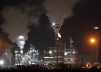 26 de agosto día de la petroquímica ¿o del petro-ecocidio?