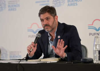 Bianco: «La educación universitaria es el futuro de nuestra provincia».