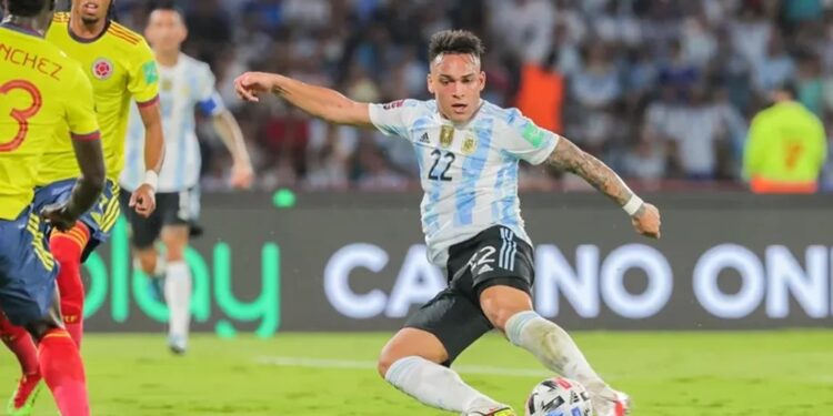 Argentina buscará romper el invicto de Colombia en las Eliminatorias