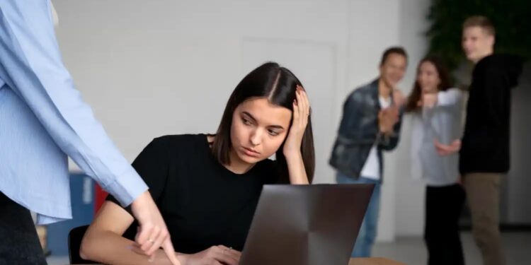 Acoso laboral: “Al menos ahora se habla y se toman herramientas para prevenirlo”