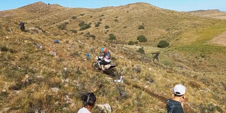 Vecinos de Villa preocupados por la realización de una carrera de motos
