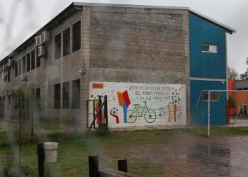 La humilde escuela argentina consagrada la mejor del mundo por su rol en un barrio popular