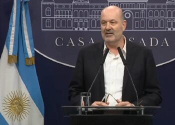 El Gobierno prohibió los cargos hereditarios en la administración pública
