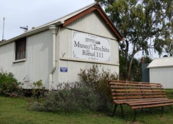 Sierra de la Ventana: Comenzaron los trabajos para la instalación del monumento Ramal 111
