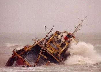 Navegó 15 kilómetros sin timón ni tripulación: el misterio del “barco fantasma” de Mar del Plata